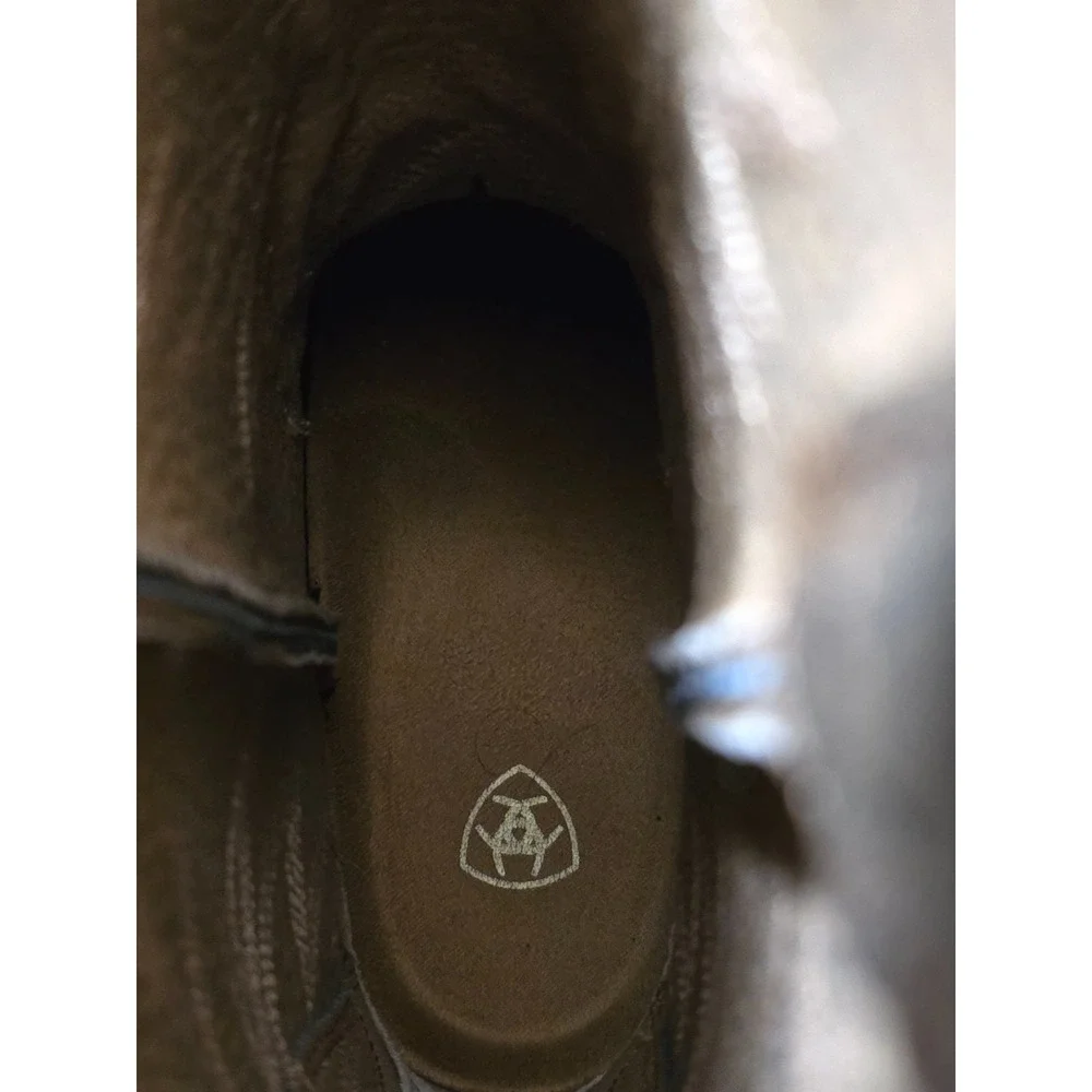 Ariat® (Women's 6.5 B) Heritage™ R Toe Western Boot in Distressed Brown - $180